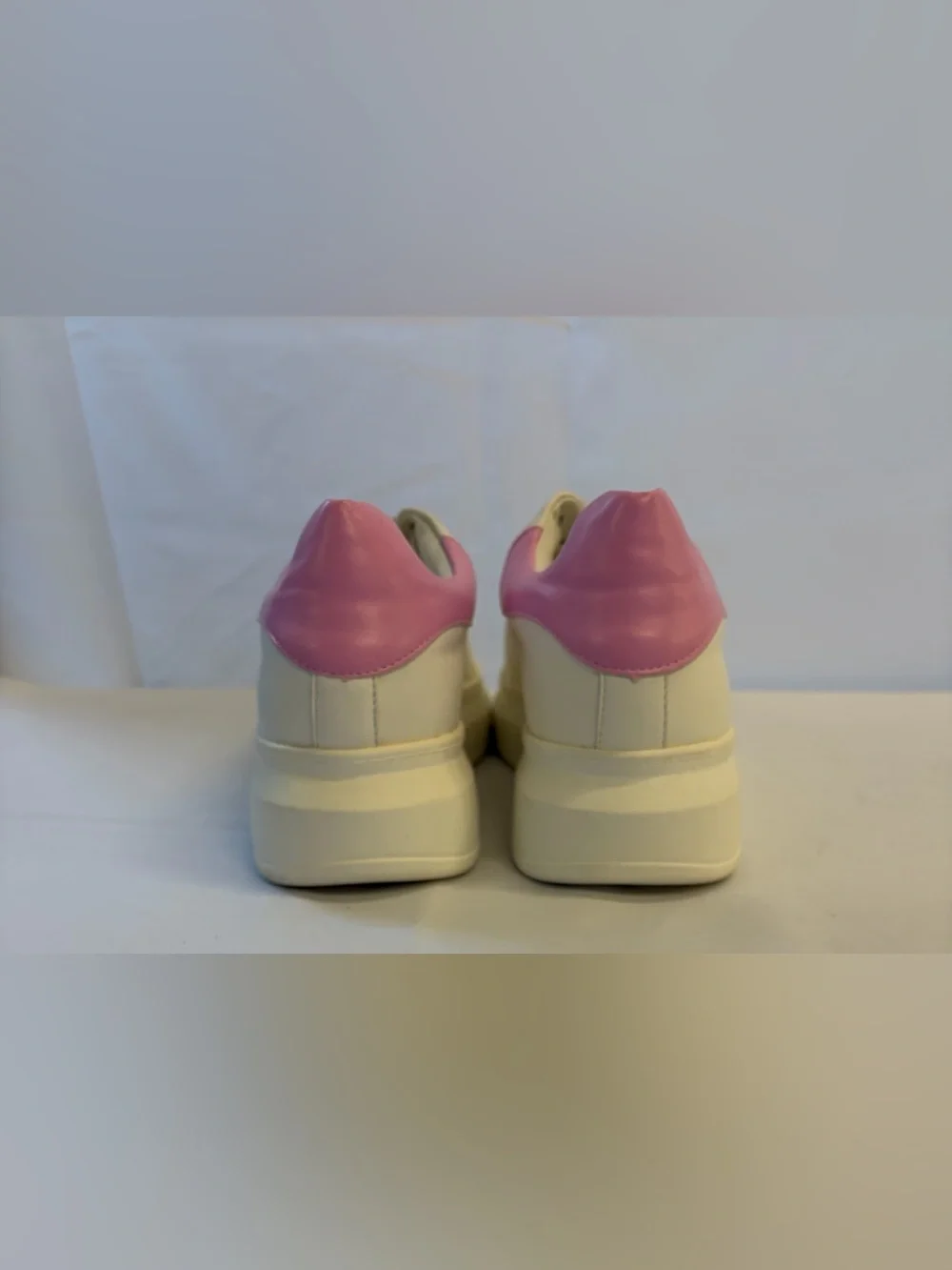 Steve Madden Zolla Sneakers - Picture 3 of 6